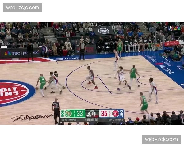 阿门汤普森攻防一体进化，火箭外线大锁展现全面影响力